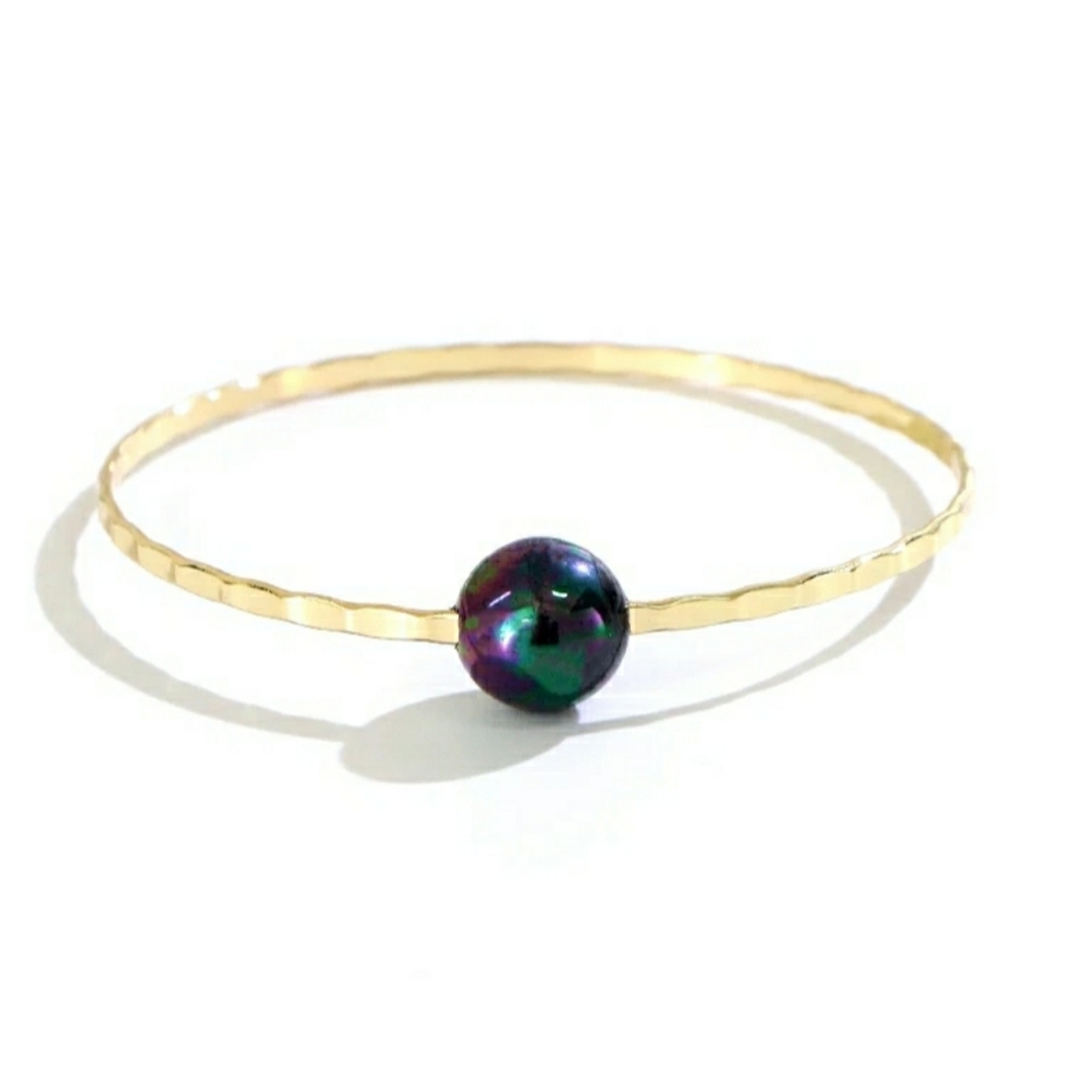 Gold plated pearl bangle